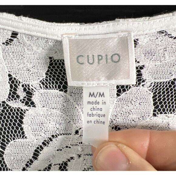 Cupio Sz M  Cream Lace Victorian Tunic Blouse Top Long Roll Tab Sleeve - Picture 2 of 7